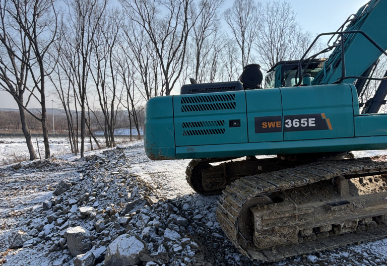 Запасные ччасти экскаваторов Sunward SWE65E